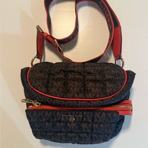 Michael Kors signature monogrammed medium sling pack messenger bag
LIKE NEW